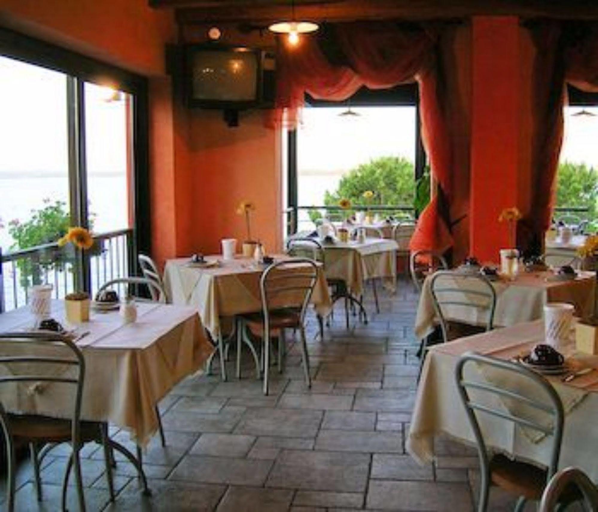 Hotel Belvedere Sirmione Exterior photo